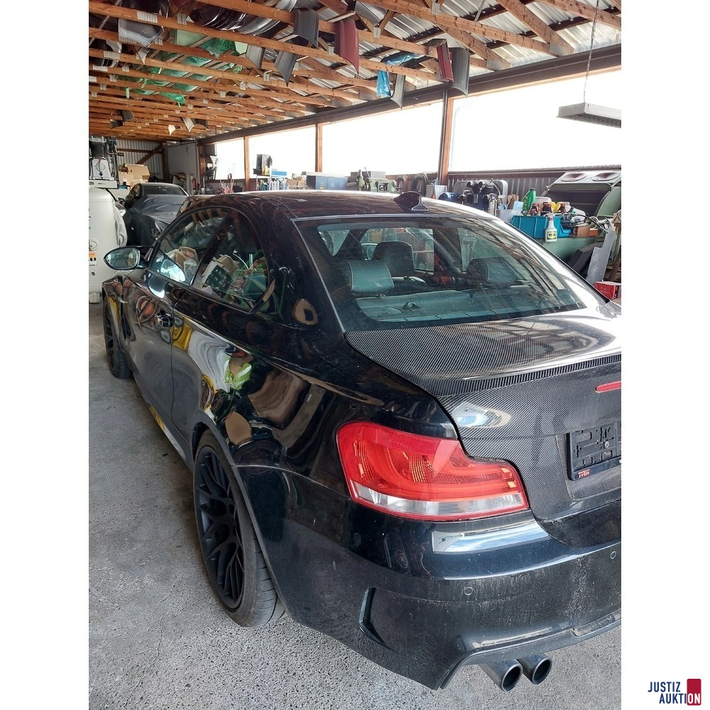 BMW von hinten