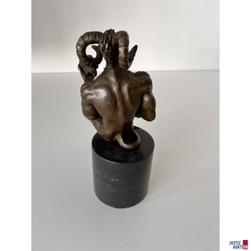 Bronze auf Marmor "Teufel"
