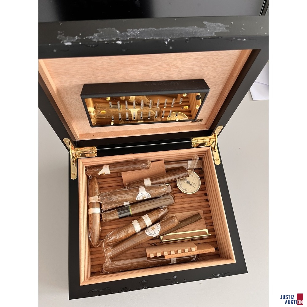 Humidor