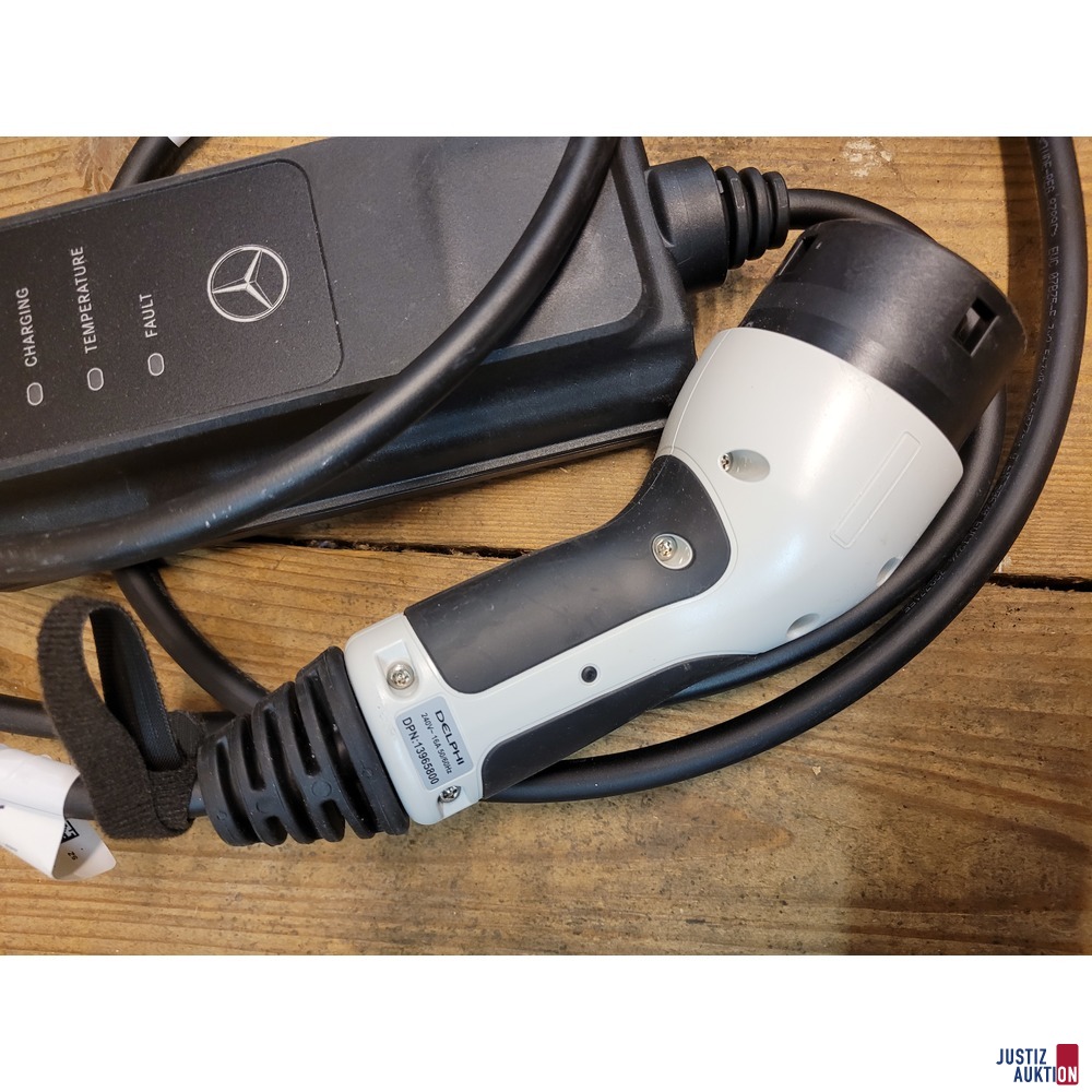 Orig. Mercedes-Benz Ladekabel