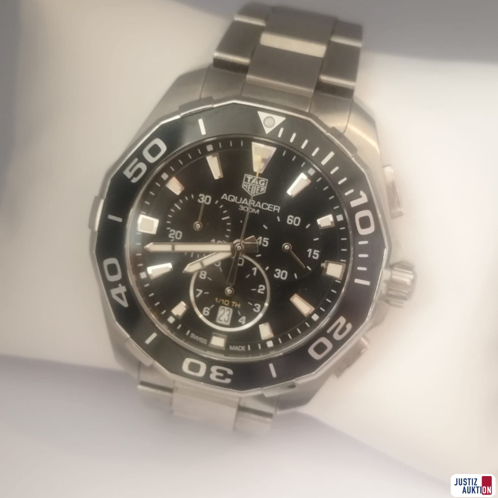 Armbanduhr der Marke TAG Heuer Aquaracer Quarz Chronograph 