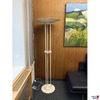 Stehlampe Gesamtansicht