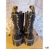 Schnürstiefel
