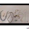 Konvolut bestehend aus diversen Modeschmuck