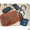 1 Kosmetiktasche/3 Umhängetaschen