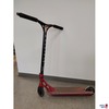 Stunt Scooter der Marke Bad Frog