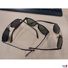 Sonnenbrille der Marke Armani u.a.