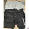 Herren-Jeanshose der Marke C&amp;A Größe W 40/L 32 u.a.