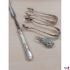 1 Flaschenstopfen - 2 Zuckerzangen - 1 Fleischspieß aus 800 ‰ Silber