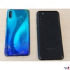 Handy der Marke Huawei P30 Lite u.a.