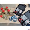 2 Packungen Zündkerzen der Marke Bosch HR8MCV+ u.a.