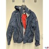 Segeljacke der Marke Tribord HDY 96 Gr. 42 getragen