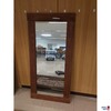 Wandspiegel dunkelbrauner Holzrahmen zirka 1,60 x 0,8 m