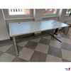 Schreibtisch