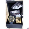 Uhr dunkelblau silber gold