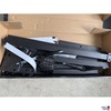 Monitor Stand Inhalt