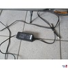 mit Ladekabel