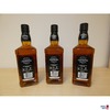 drei Flaschen Whiskey Jack Daniels Old No. 7