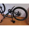 MTB auf Lenker/ Sattel stehend