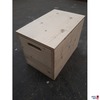 Holzkisten mit Deckel geschlossen
