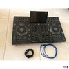 DJ-Controller mit Zubehör b