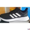 Adidas Turnschuhe Einzelansicht
