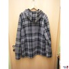 Jacke mit Kapuze Rückseite