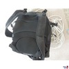 Rucksack von hinten mit Kabel