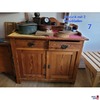 Schrank mit 2 Schubladen