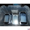 schwarze und weiße Handy-Displays
