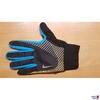 linker Handschuh außen
