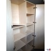 Schrank geöffnet links