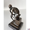Bronze auf Marmor "Skelett"