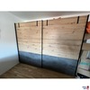 Kleiderschrank