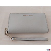 Geldbörse der Marke Michael Kors beige