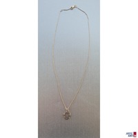 Kette mit Anhänger