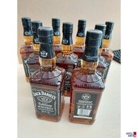 9 Flaschen Jack Daniel&grave;s Old No&period;7 Brand Tennessee Sour Mash Whiskey 40 &percnt; 0&comma;7 l