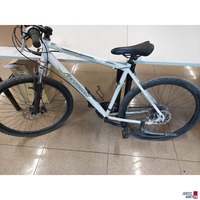 Fahrrad der Marke Performance MTB Sportline Series
