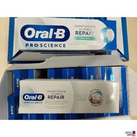 24 Packungen Zahnpasta der Marke Oral-B Pro-Science je 75ml