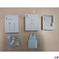 USB-C Power Adapter 20W der Marke Apple Model A2347