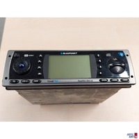 Autoradio mit CD-Navigationssystem der Marke BLAUPUNKT  Travelpilot RNS149