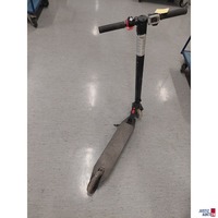 E-Scooter der Marke Denver PO&colon; 12115 -&nbsp;Modellnummer nicht leserlich