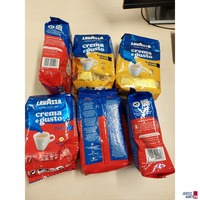 6 x Kaffee der Marke Lavazza – ganze Bohnen