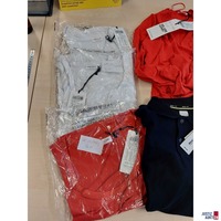 3 T-Shirts u.a.