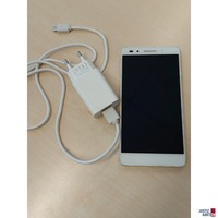 Handy der Marke Huawei Honor 7