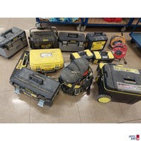 Konvolut an - Werkzeugboxen&comma; Werkzeugtaschen u&period;a&period;