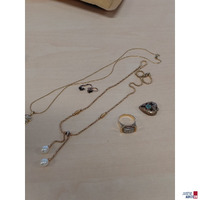 Konvolut an Goldschmuck 585 &permil; punziert