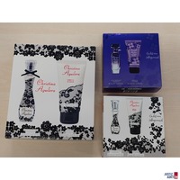 Konvolut an Parfum-Geschenkverpackungen