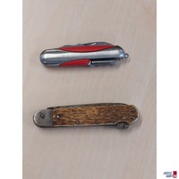 2 Taschenmesser