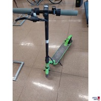 E-Scooter der Marke Denver